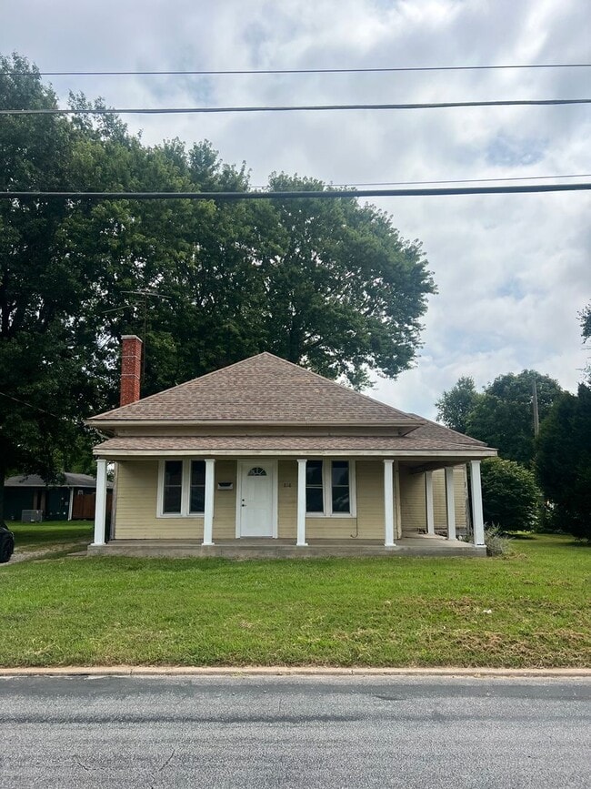 Building Photo - House Available for Rent in Mt Vernon!