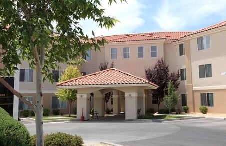Building Photo - Mira Vista Villas Senior Living Rental