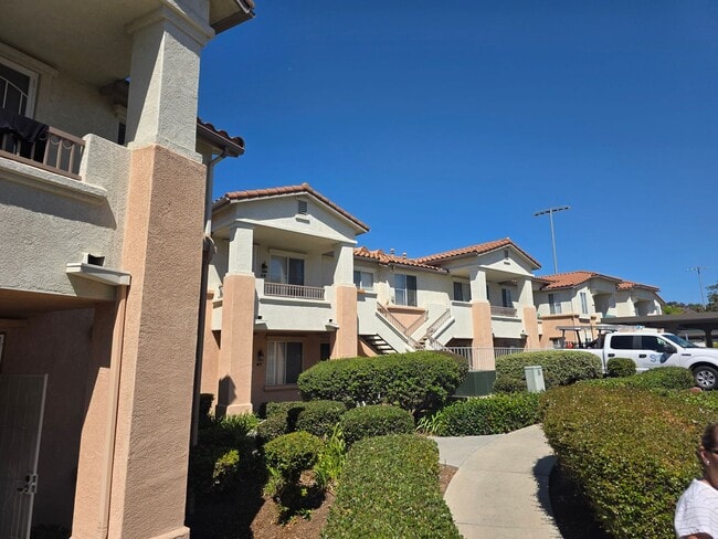 Building Photo - 11412 Via Rancho San Diego
