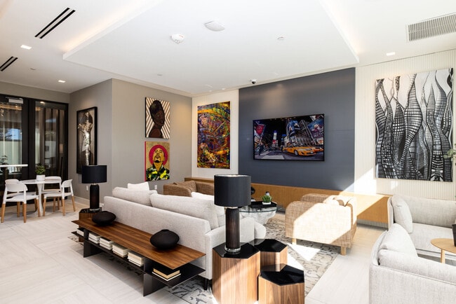 Photo - Oasis Pointe