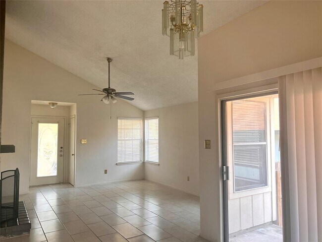 Photo - 11727 Norwegian Wood Dr