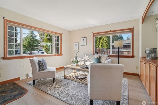 Photo - Amazing 3 br rambler w/ garage on LARGE fenced lot!