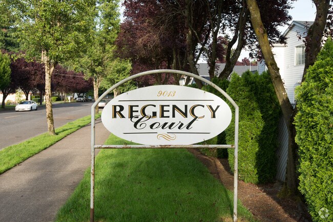 Regency Court - Regency Court Apartments