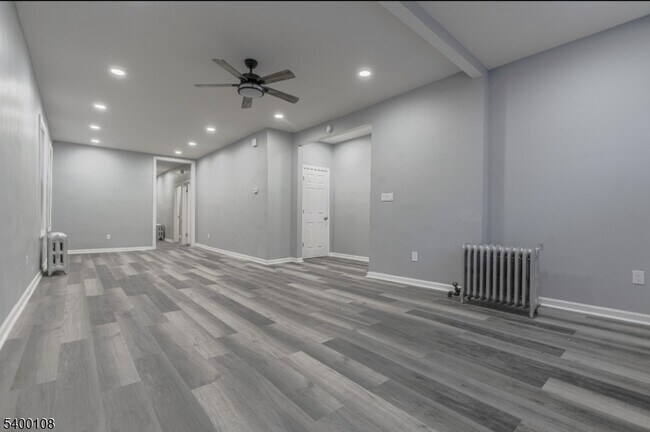 89 Sheridan St