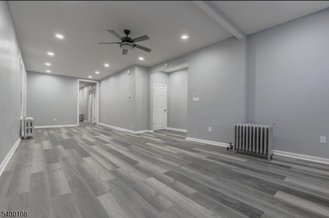 Photo - 89 Sheridan St