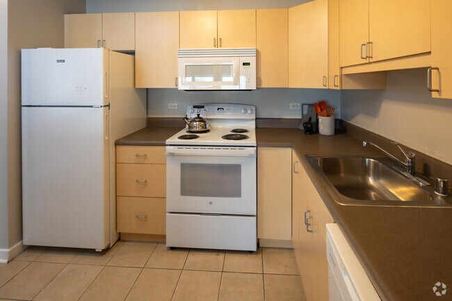 1BA, 1BA - 680SF - Park Michigan - 1212 S Michigan Ave