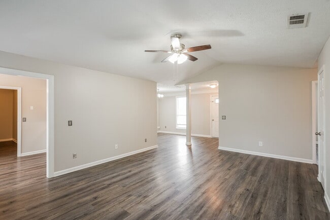 Photo - 809 Clearspring Ct