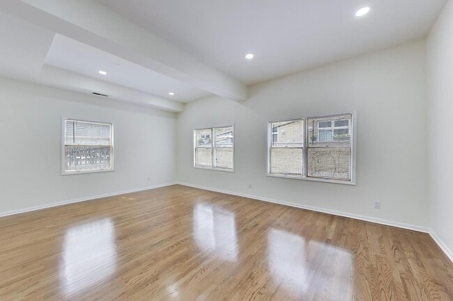 Photo - 3308 N Racine Ave