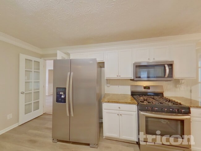4298 Abram Dr