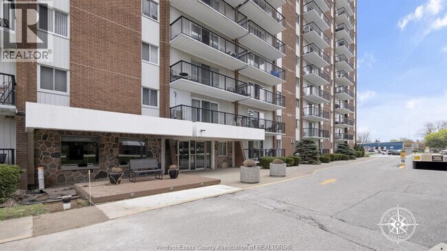 Photo - 8591 Riverside Dr E Unit 106