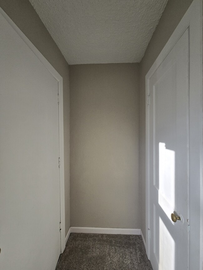 Photo - 1642 N Erie St