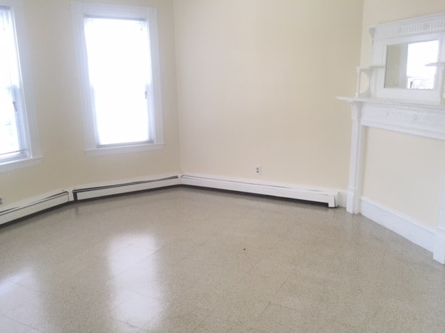 Building Photo - 10 Buckley Ave Unit 1