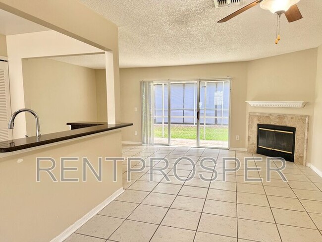 Photo - 6010 Scotchwood Glen Unit 106