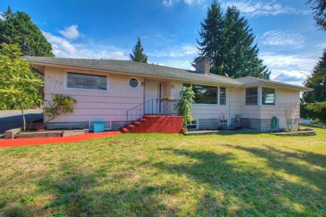 Building Photo - Convenient Location in Renton