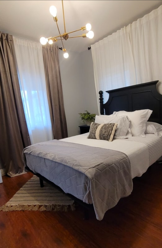 Photo - 2831 42nd St