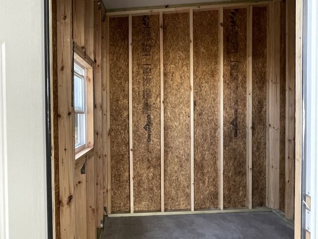 Photo - 158 Millwood Rd
