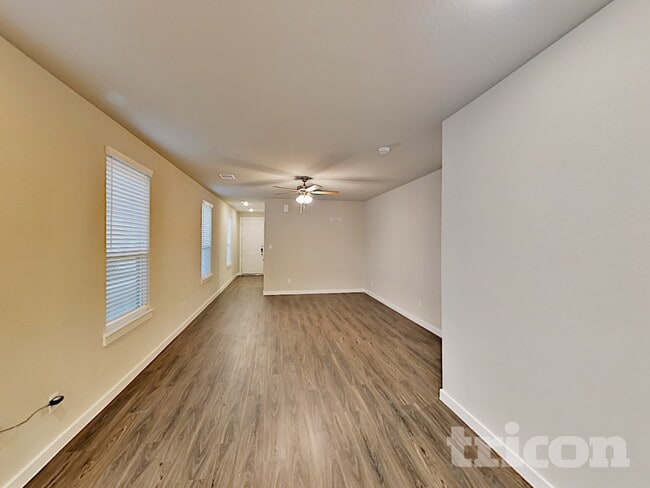 Photo - 5163 Klein Orchard Dr