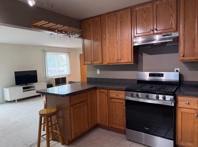 Photo - 5540 Fairview Ave