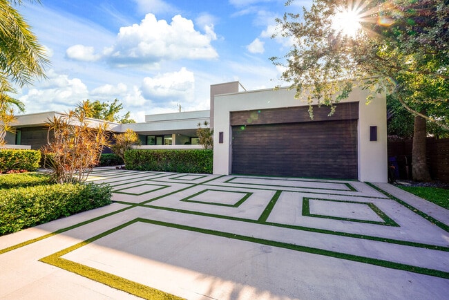 Photo - 4011 Bayview Dr