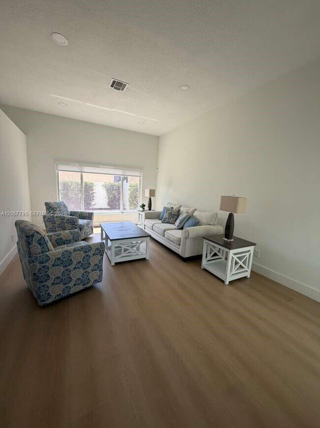 Photo - 1920 NW 182nd Terrace