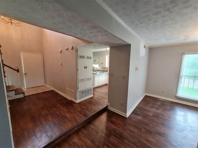 Photo - 1601 Cobblestone Ct