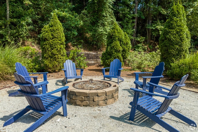 The Pointe at Preston Ridge