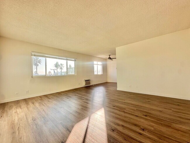 Photo - 1226 Larrabee St Unidad 5