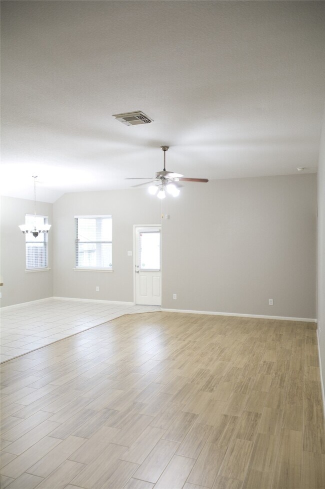 Photo - 14434 Long Meadow Dr