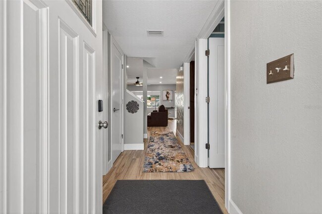 Photo - 6537 Cape Hatteras Way NE