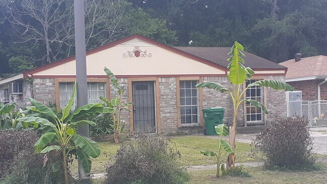 Photo - 2341 Caddy Dr