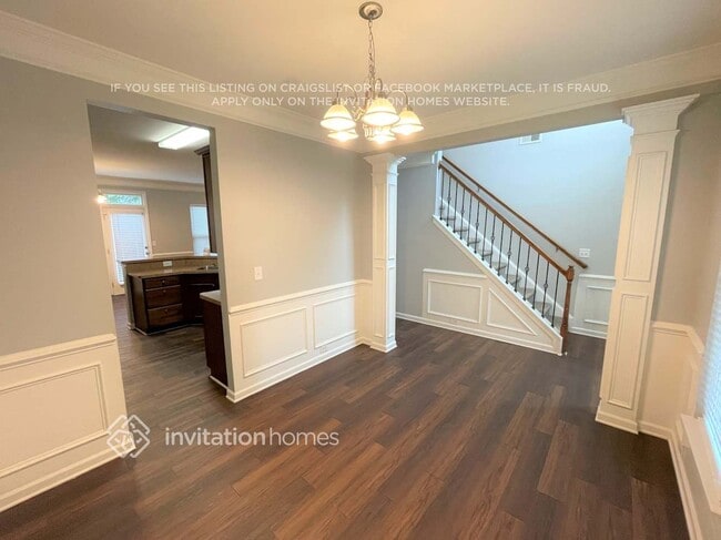 Photo - 1631 Eastway Dr