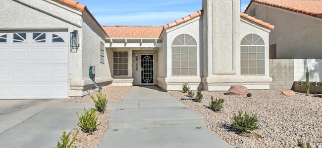 Photo - 6024 Estrapade St