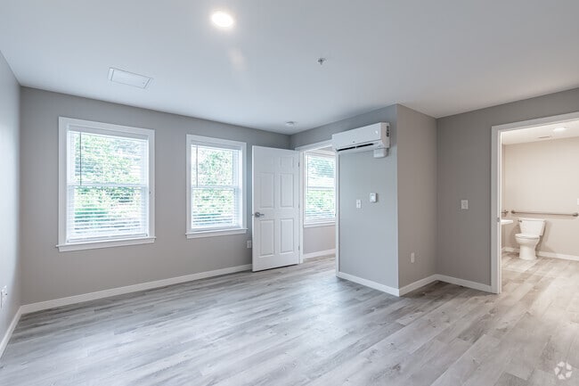 1BR, 1BA - Bedroom