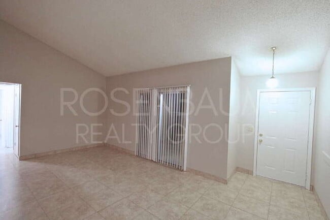 Photo - 1495 E 29th Ave Unit 3