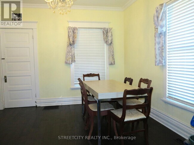 Photo - 173 Mt Pleasant Ave