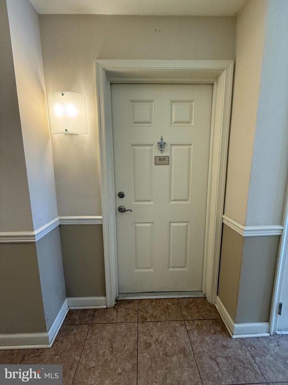 Building Photo - 1011 Halifax Pl Rental