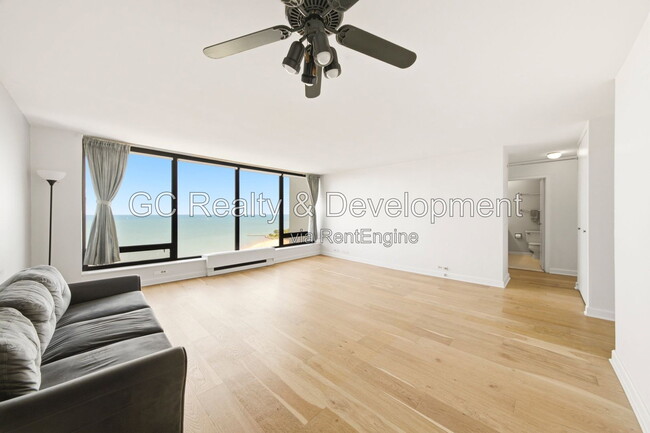 Photo - 5445 N Sheridan Rd Unit 2810