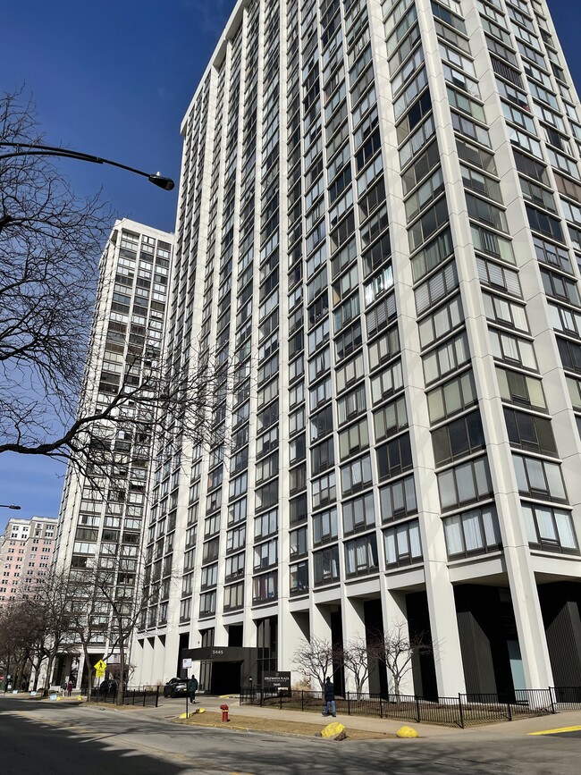 Photo - 5445 N Sheridan Rd Condo Unit 908