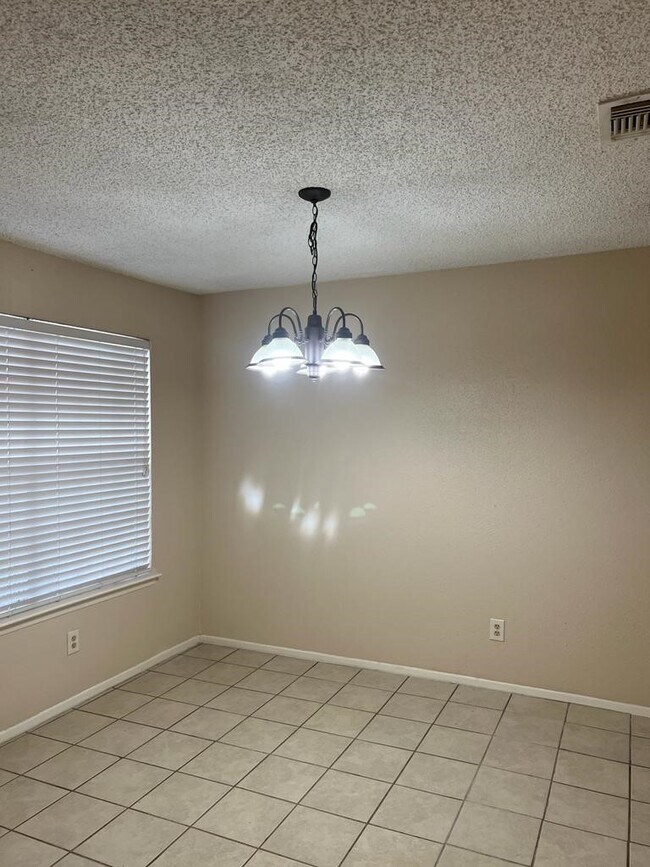 Photo - 6707 Loch Bruceray Dr