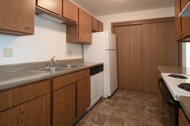 649 Parkwild Dr Unit 3-F10