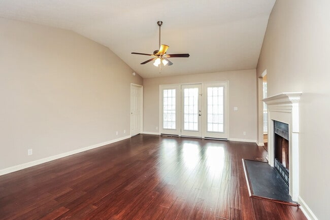 Photo - 3708 Seasons Dr