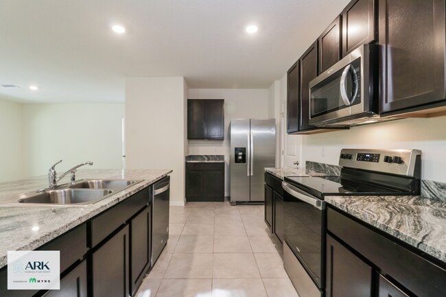 7561 Cypress Walk Dr