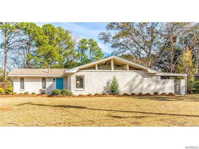 Photo - 319 Mont Vista Dr