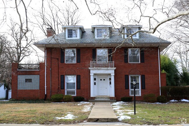 5708 Pimlico Rd