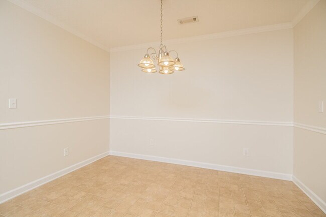 Photo - 3155 Hardwood Dr