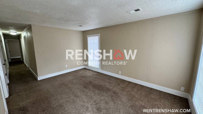 Photo - 822 Eyers Rd