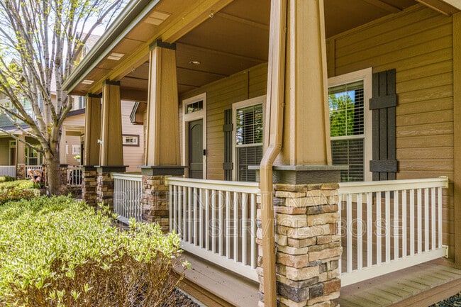Photo - 994 E Winding Creek Dr