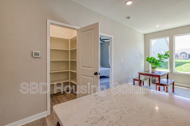 Photo - 27313 E Oak View Dr