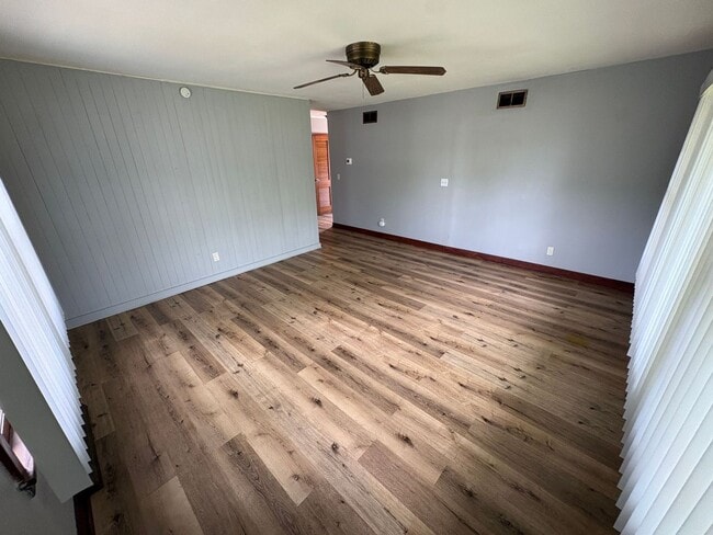 Photo - Bright & Spacious 3-Bedroom Home with Large Backyard