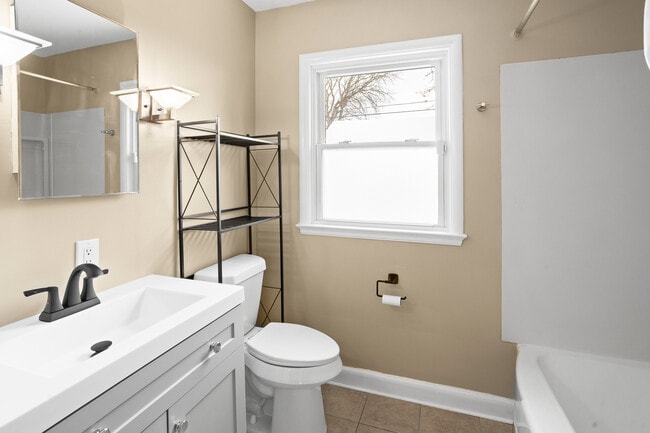 Photo - 2128 Windemere Ave